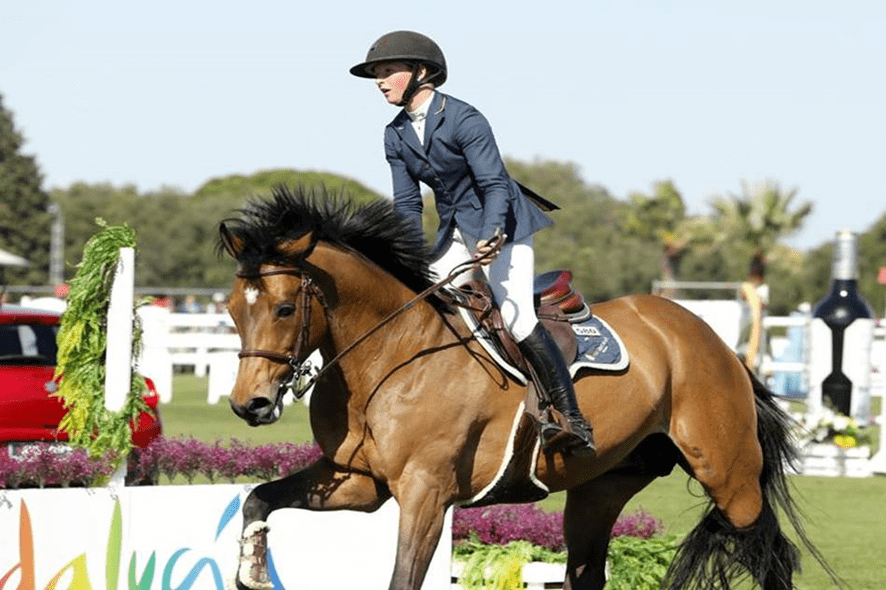 Sanne Thijssen vence o 5 1 60m Longines Global Champions Tour