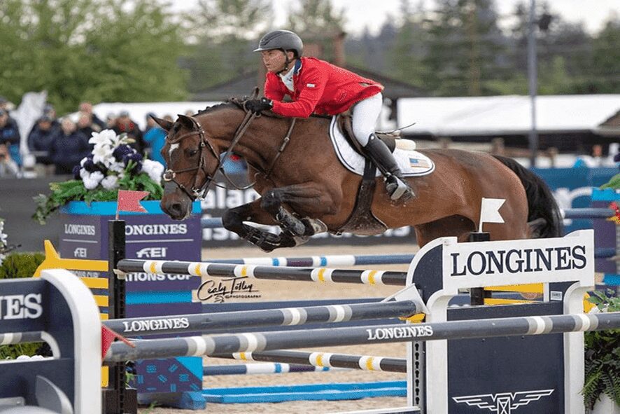 Kent Farrington vence CSI5 Grand Prix Vancouver Canal do Hipismo