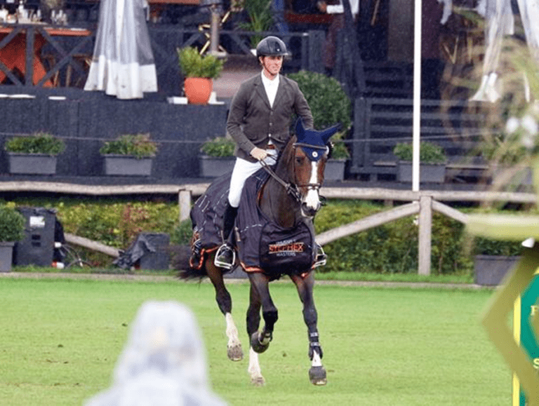 Ben Maher e Ginger Blue pontuam alto em St Tropez